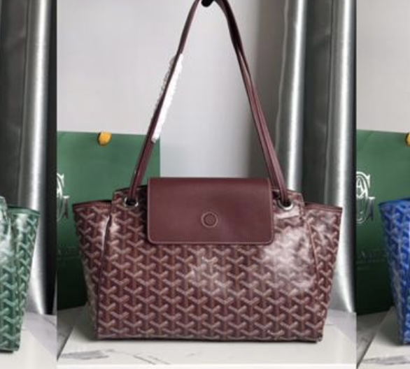 Goyard Flap thumbnail