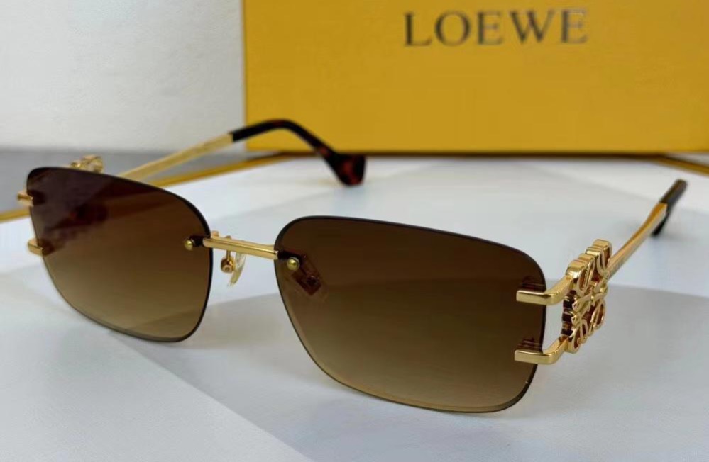 Loewe Sunglasses thumbnail