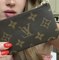 LV Keychain Wallet  thumbnail