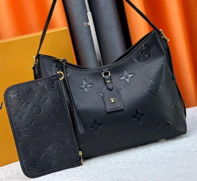 LV Carryall thumbnail
