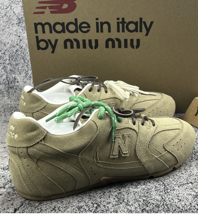 New Balance 530 x Miu Miu  (Highest Quality)  thumbnail