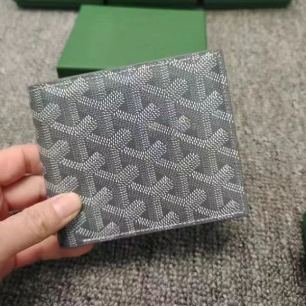 Goyard Wallet  thumbnail