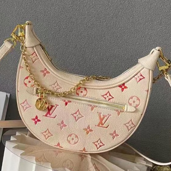 LV Half Moon  thumbnail