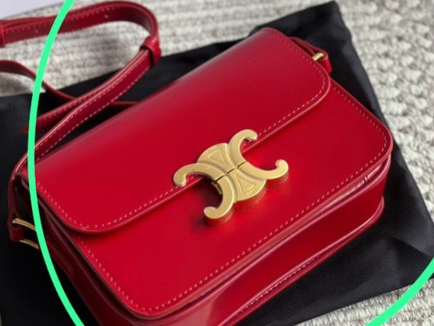 Celine Triomphe Flap thumbnail