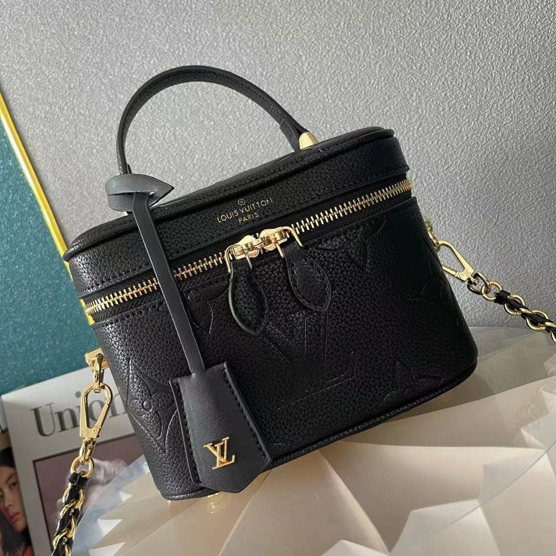 LV Toiletry/Makeup thumbnail