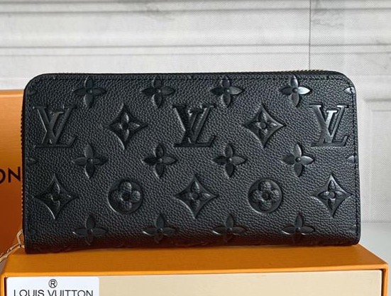 LV Zipper Wallet thumbnail