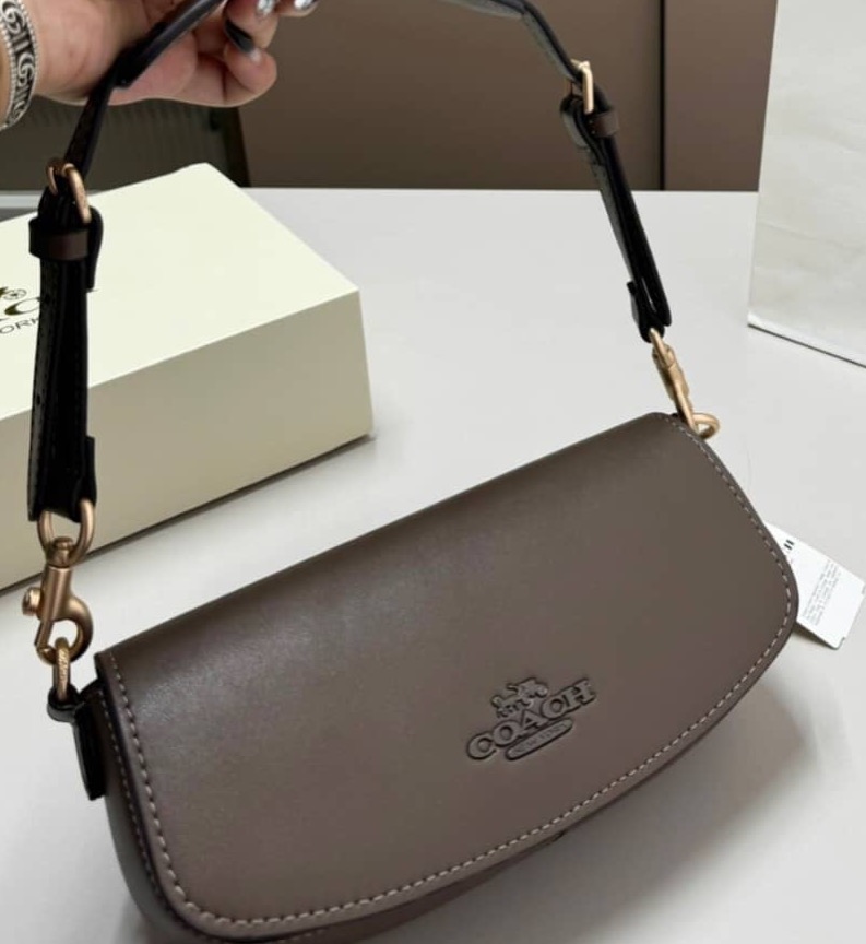 Coach Shoulder Bag thumbnail