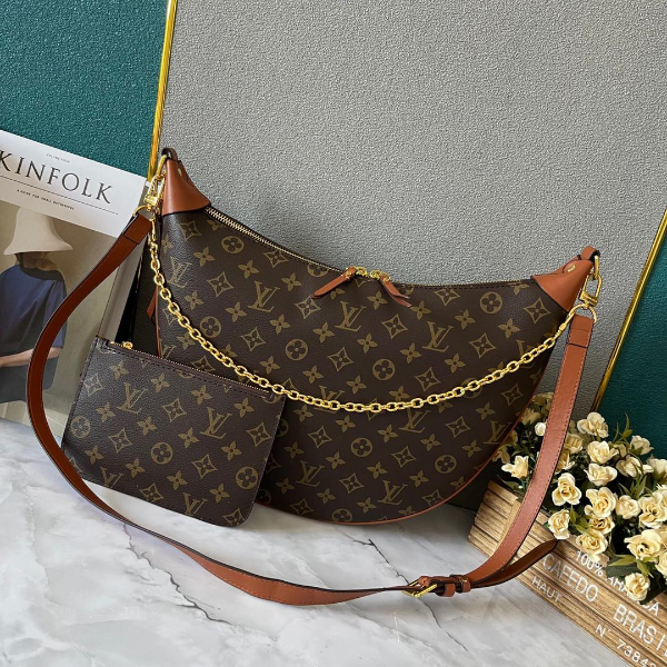LV Crescent  thumbnail