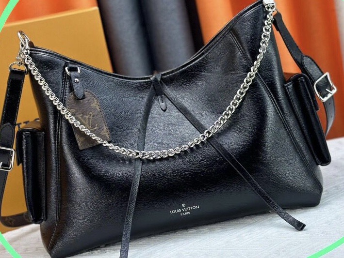 LV Carryall  thumbnail