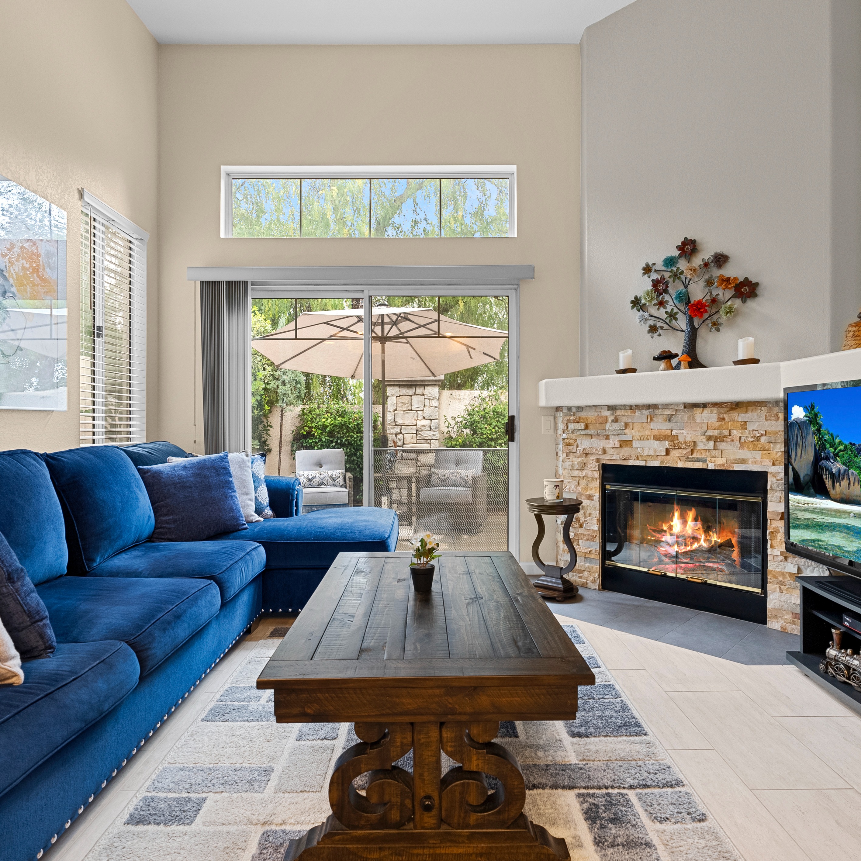$699,999 | Castaic Home for Sale. thumbnail