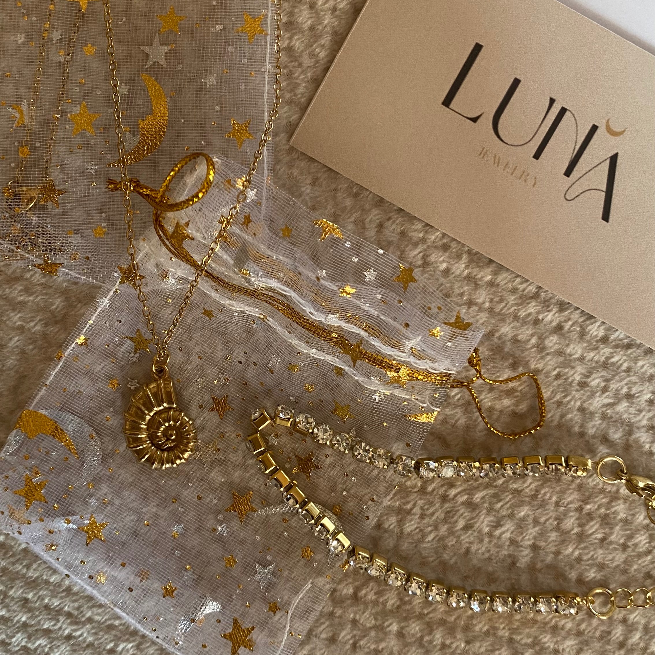 LUNA (code: MARINE10) thumbnail