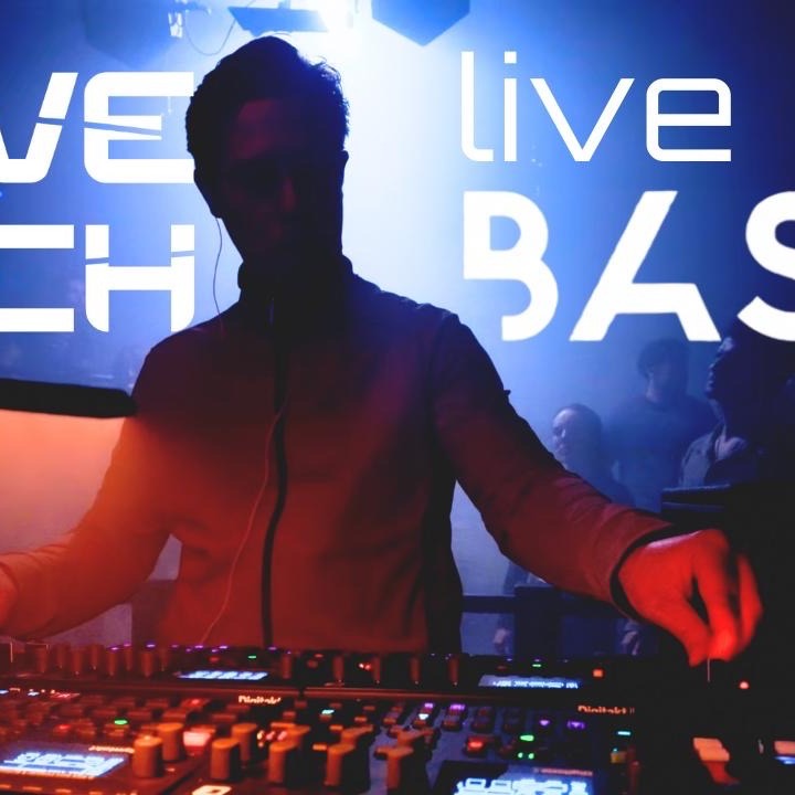 Listen to myfull live performance @ Club Basis thumbnail