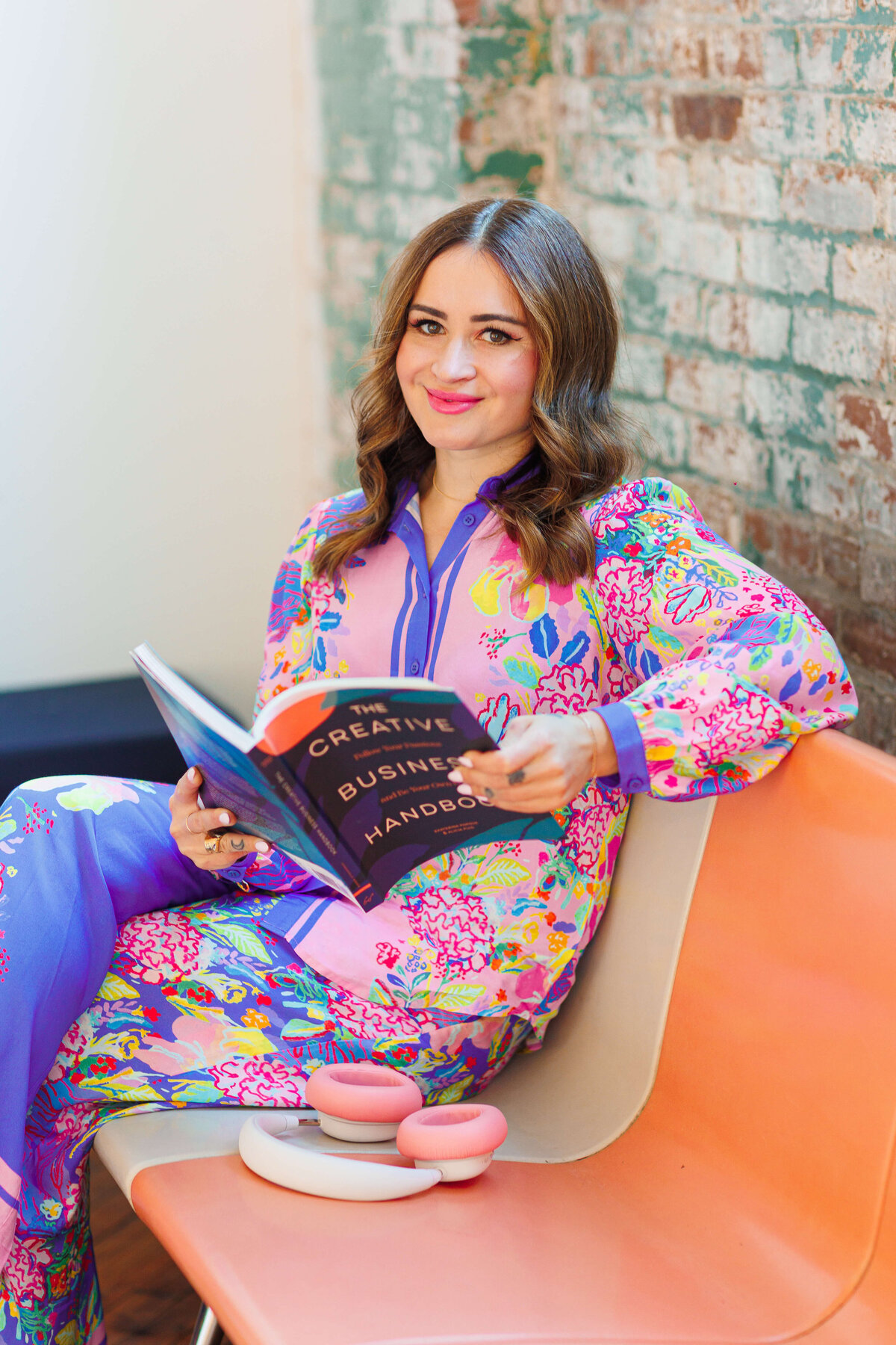 Work with Me - 1:1 Coaching and Mentorship for Artists thumbnail