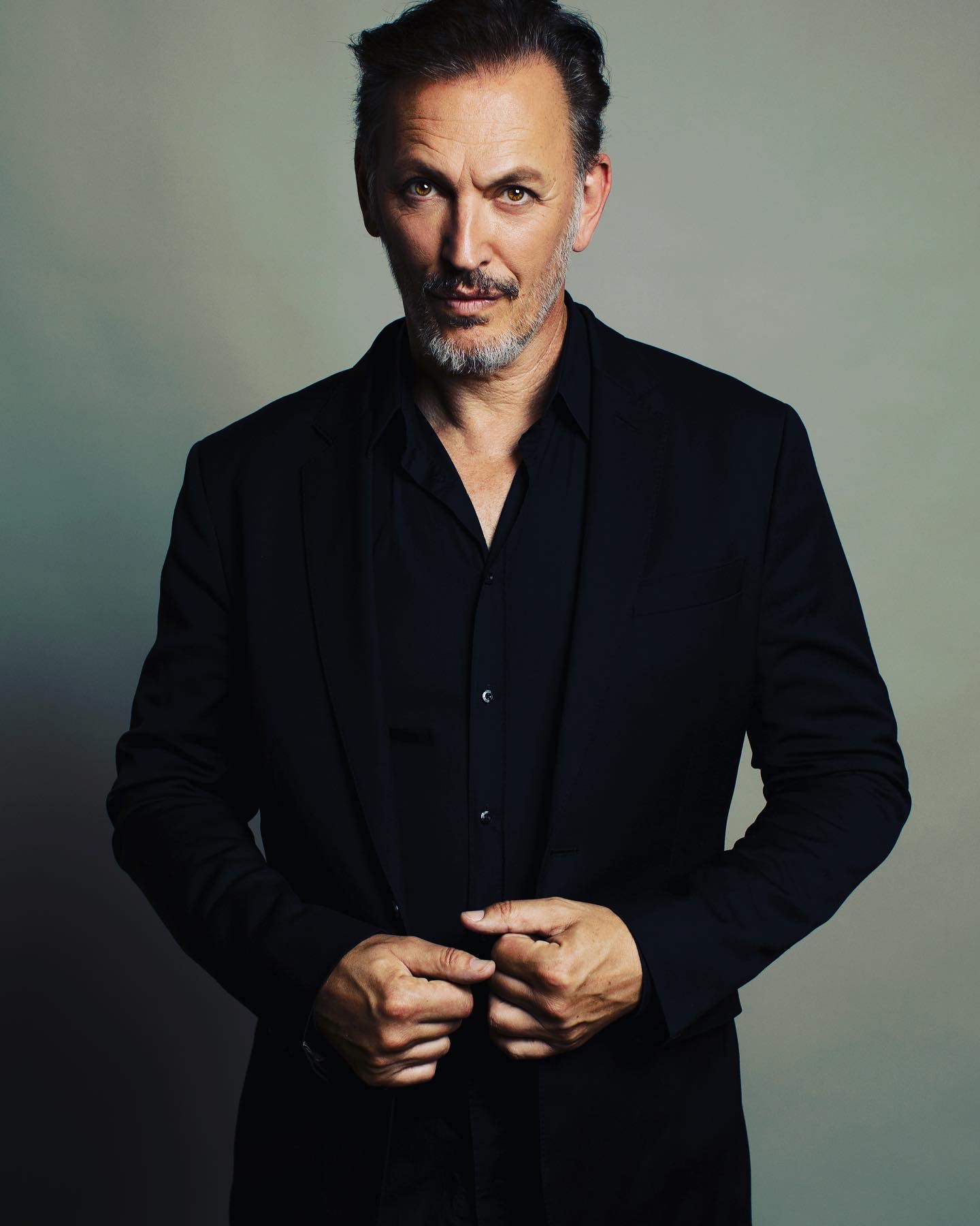 Steve's massive IMDB thumbnail