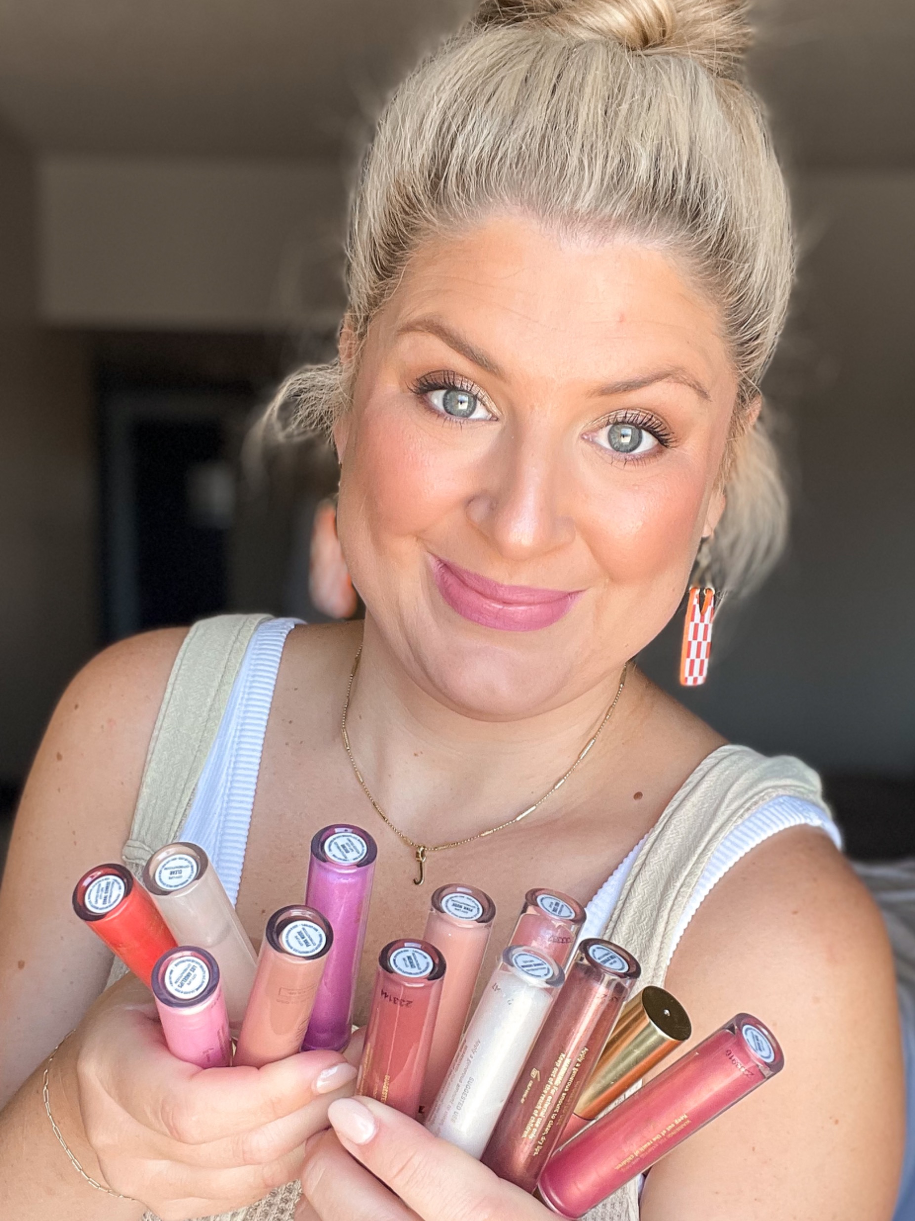 City Lips Plumping Glosses (code: CHANDLER15) thumbnail