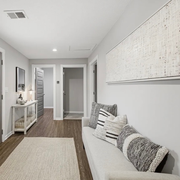 WEST DRIVE  thumbnail