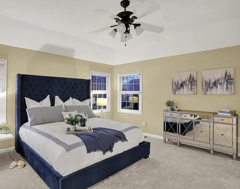 HYACINTH DRIVE thumbnail