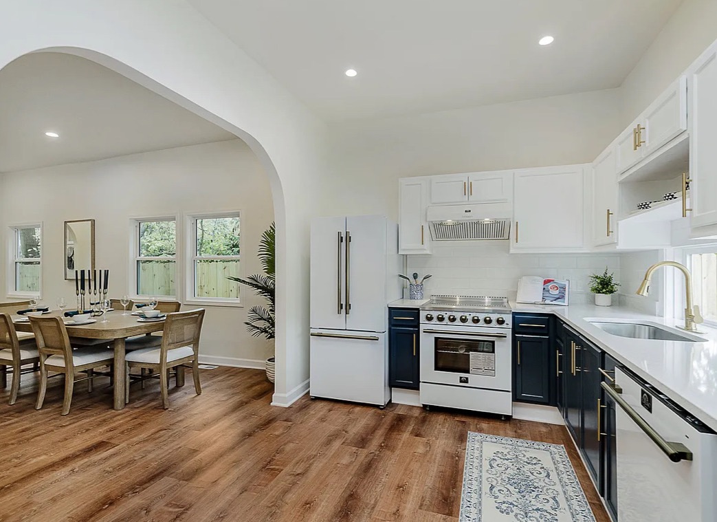 IOWA STREET  thumbnail