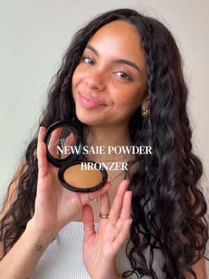 SAIEEEEE WHAT DID U PUT IN THIS!!! easily best powder bronzer ive ever used🤎  shade ‘napoli’ @Saie  #saiesupersuede #new
