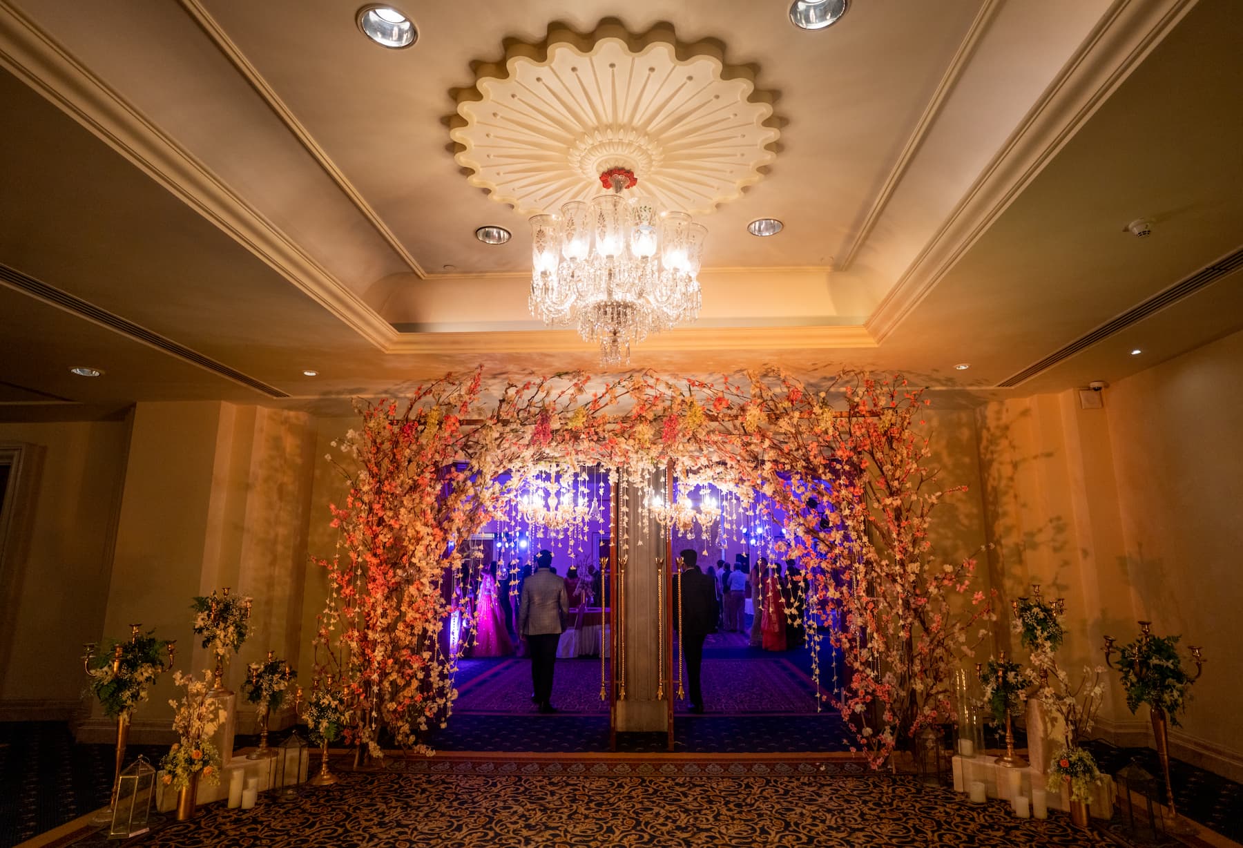 PoonamMayankSharma | Curating India's Most Luxurious Weddings thumbnail