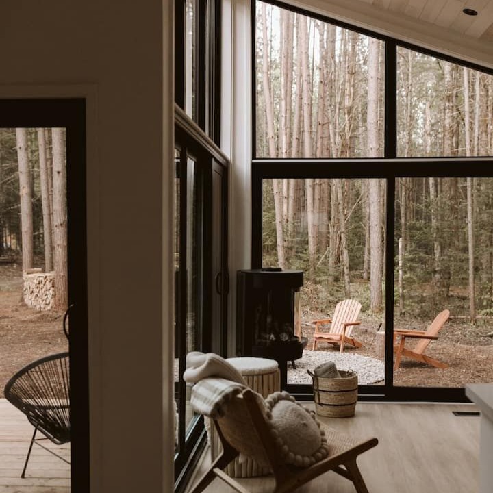 Become An Airbnb Host thumbnail