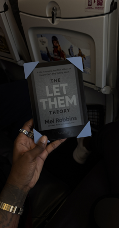 Strapsicle - The Best Kindle Accessory thumbnail