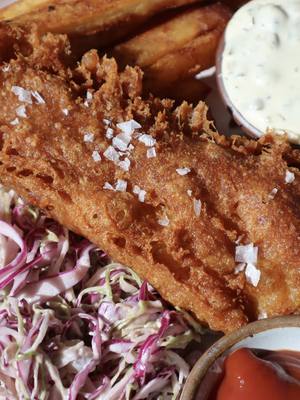 Beer Battered Fish & Chips Recipe with Homemade Tarter Sauce 🐟🍟 RECIPE IN DESCRIPTION  All recipes found at www.ameliais