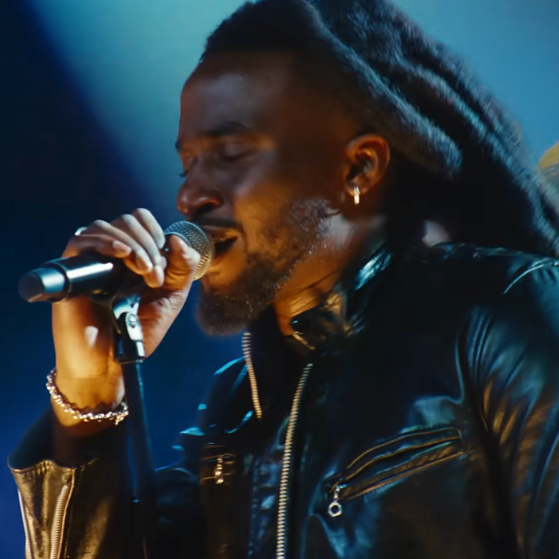 Prime Sports and Shaboozey 'Let 'Em Know' for Dynamic Thursday Night Football Show Campaign thumbnail