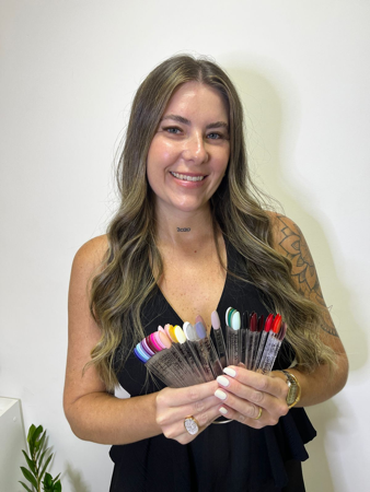 Unhas - Profissional Viviane  thumbnail