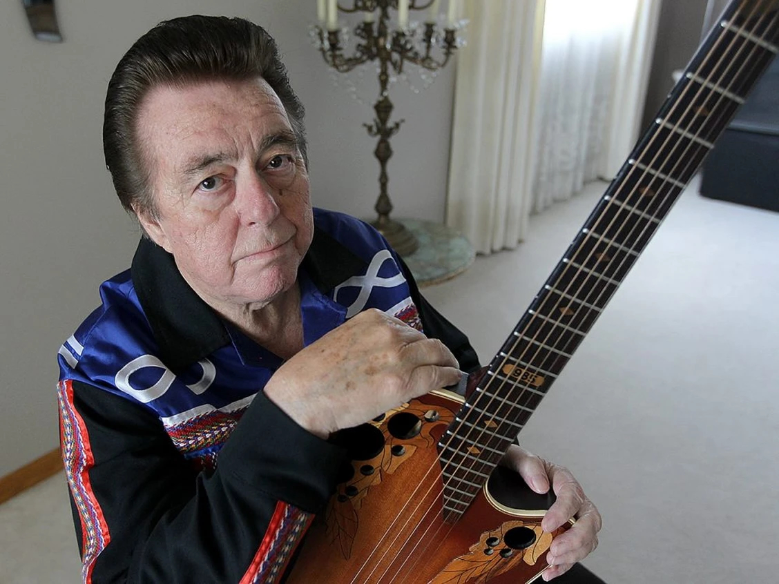 Country music legend and Métis icon Ray St. Germain has died thumbnail