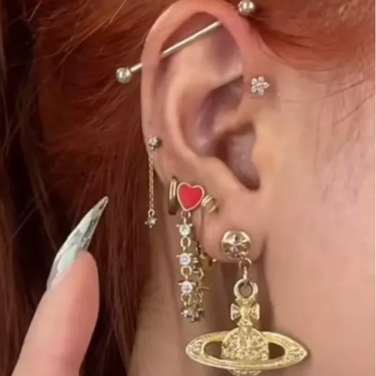 EARRINGS thumbnail