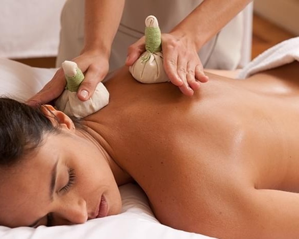 Massagem com pindas thumbnail