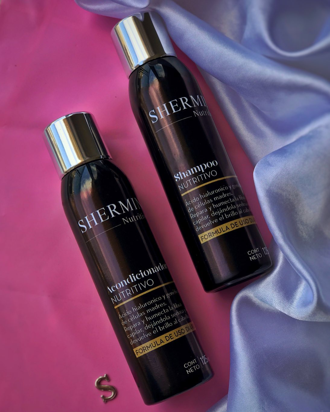Tu cabello lo necesita❤️
Shampoo y acondicionador By Sher black 🖤

Estos tratamientos te reparan el cabello dejándolo su