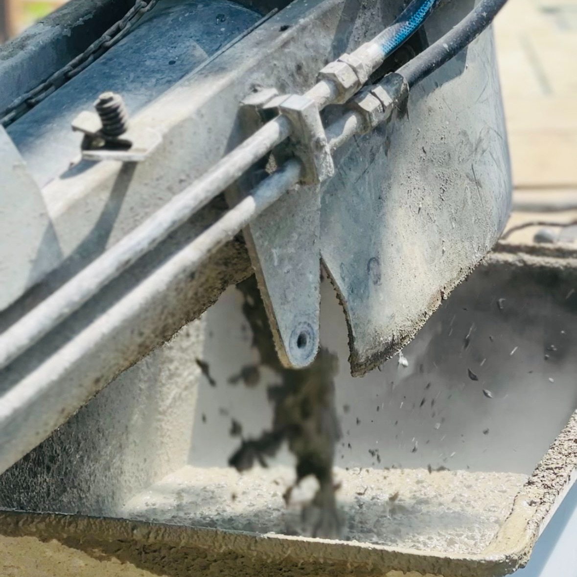 Volumetric Concrete Delivery in Toronto | Pay Only for What You Use — BATHURST MOBILE READY MIX thumbnail