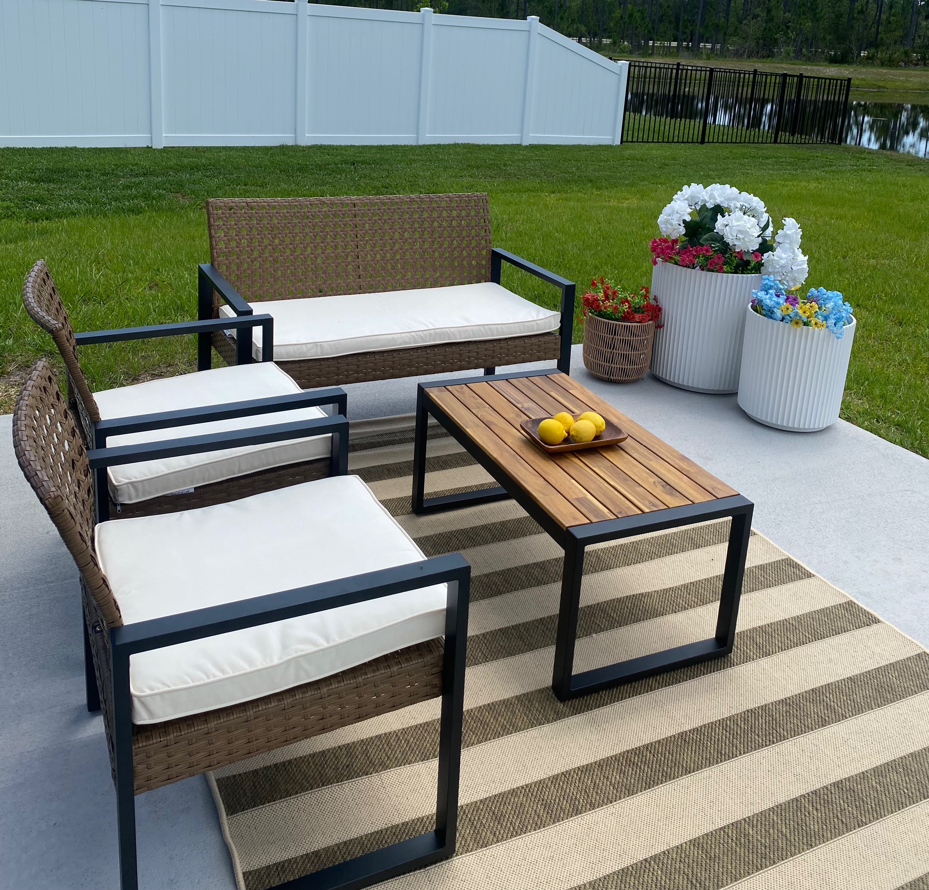 4 pc Patio Set thumbnail