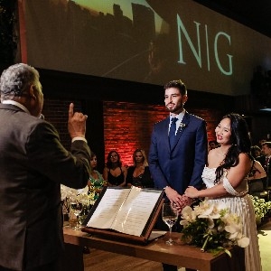 Villa Bisutti: Naomi + Gabriel thumbnail