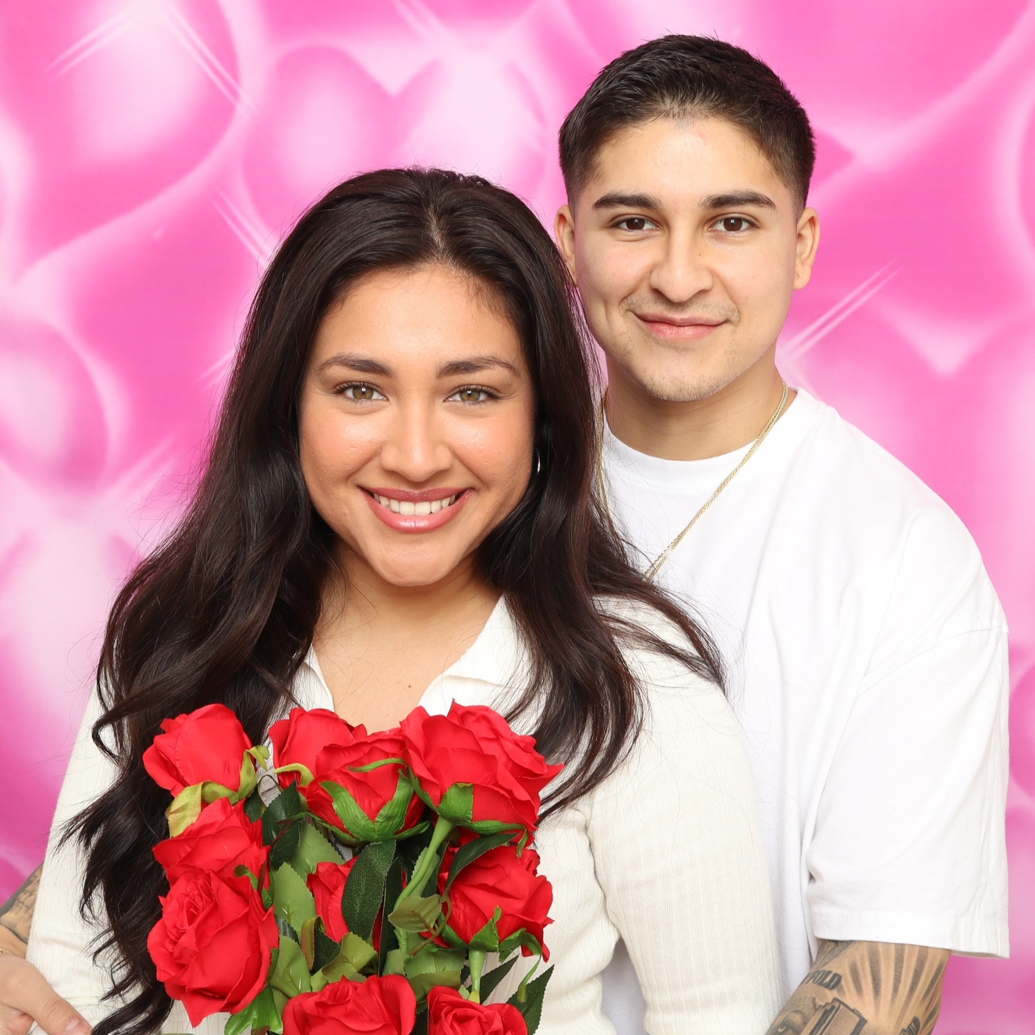 Y2k Glamour Mini Studio Sessions  thumbnail