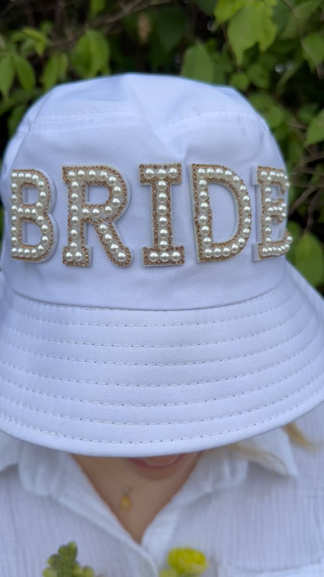 MUSIC 🎶 check. MIMOSAS 🥂 check. GORGEOUS WEDDING FLOWERS 🌸 check. All while saving 💰!! 

Schedule your free consultation