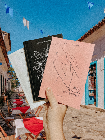 Livros digitais (Kindle) thumbnail