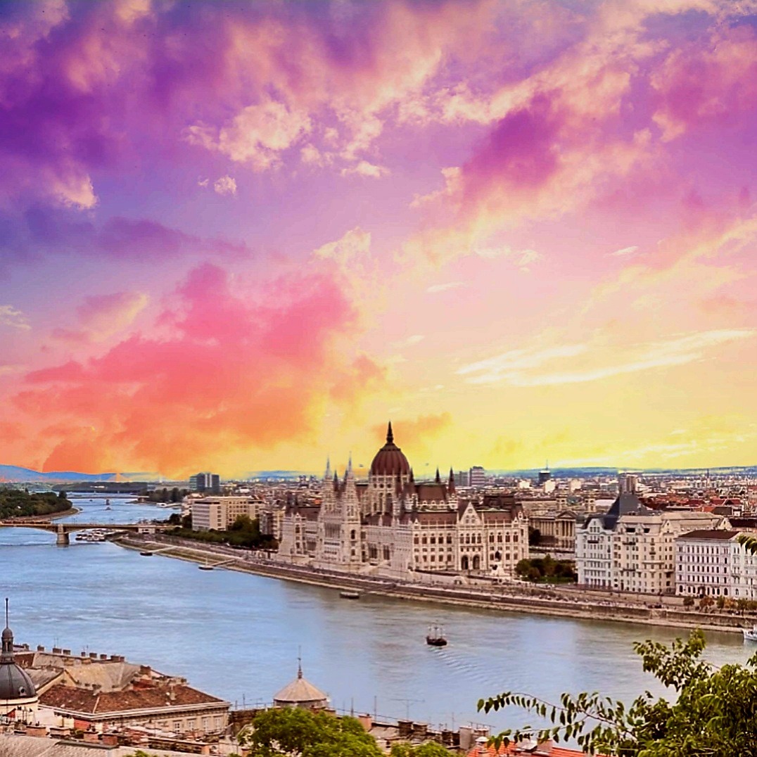 Budapest ➡️ 2 nights from £82 hotel + ✈️  thumbnail