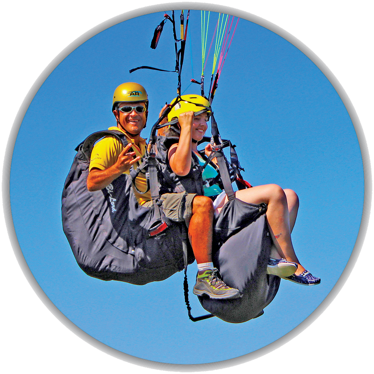 Voo Duplo de Parapente thumbnail