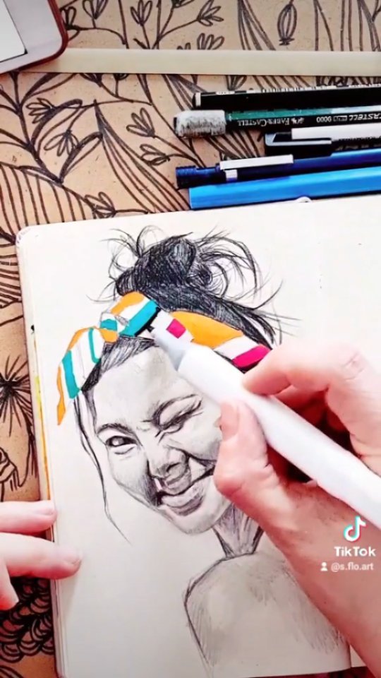 Ça fait vraiment longtemps que je n'étais pas venu. Je suis entrain de préparer plein de choses et ce me prends beaucoup