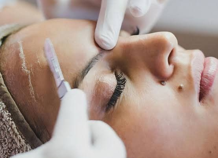 Dermaplaning thumbnail