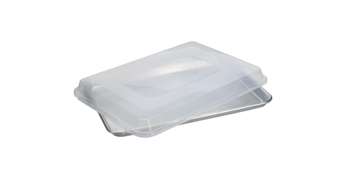 Covered baking tray thumbnail