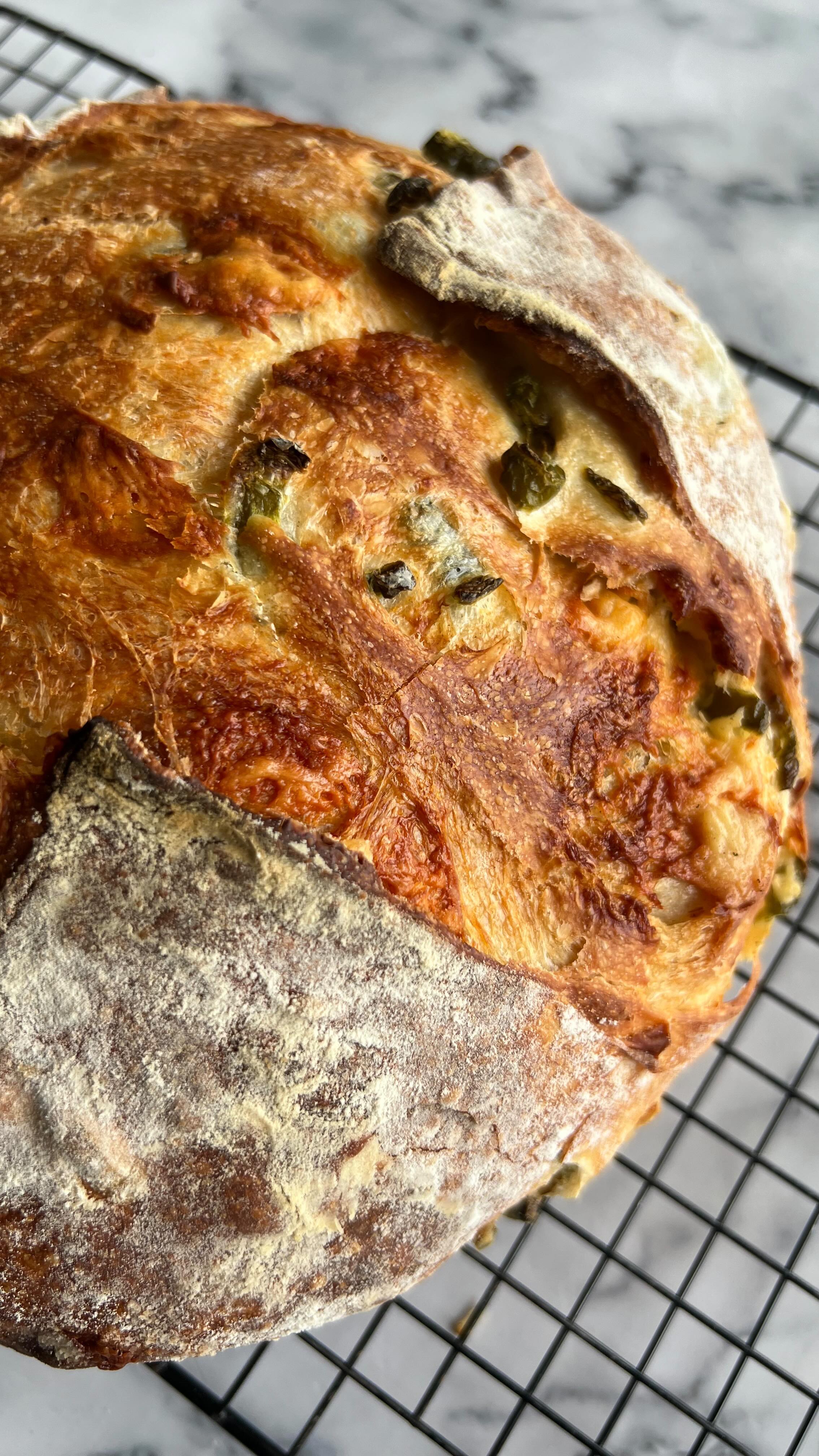Comment RECIPE LINKS if you’d like the link for this Jalapeño Cheddar Bread recipe sent direct to your inbox!

More deta