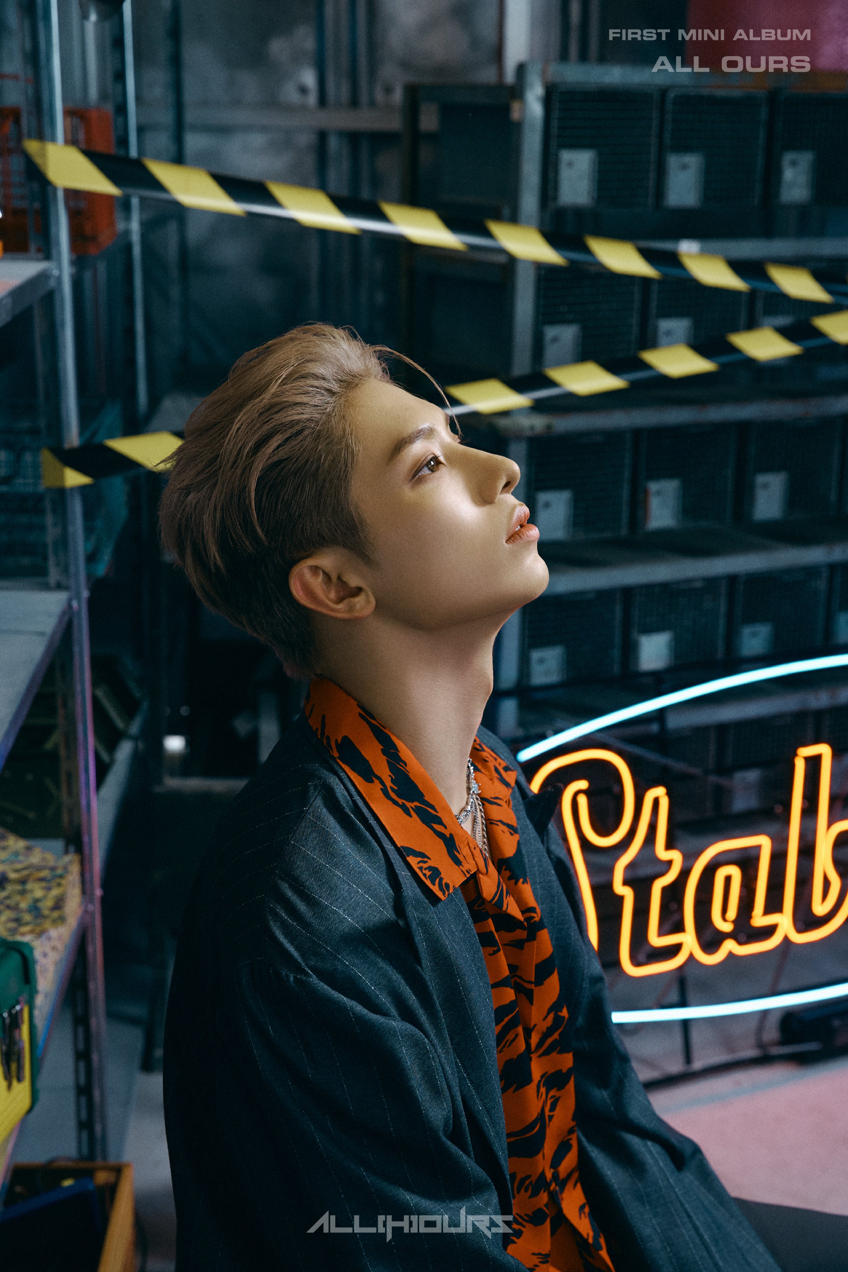 「CONCEPT PHOTO 02」 Crows Zero ver. from kunho to <ALL OURS> thumbnail