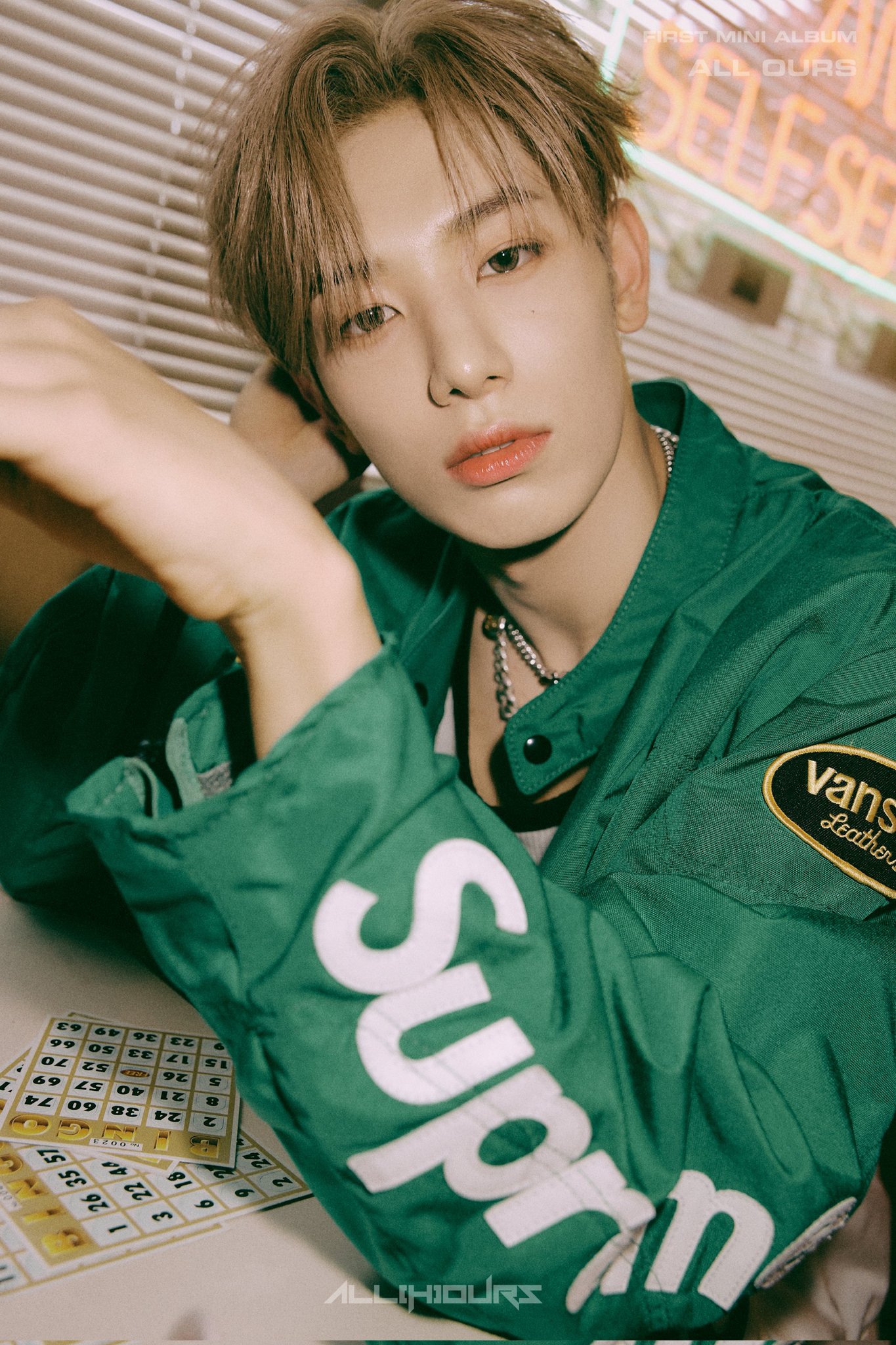「CONCEPT PHOTO 01」 Sporty ver. from kunho to <ALL OURS> thumbnail