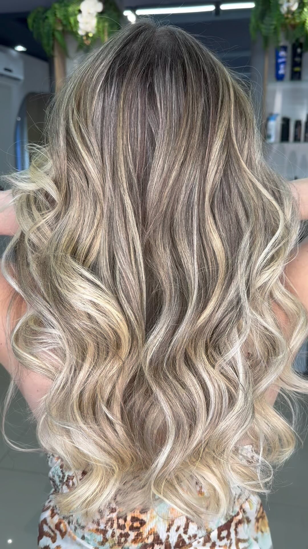 Invista no seu cabelo pois ele é a coroa que você nunca tira, Loiro Vanilla, Saudável e cheio de personalidade.