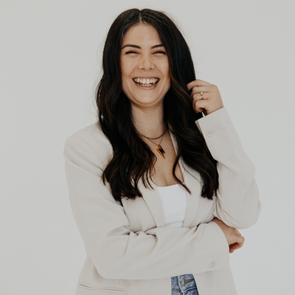 meet me 🌴 thumbnail