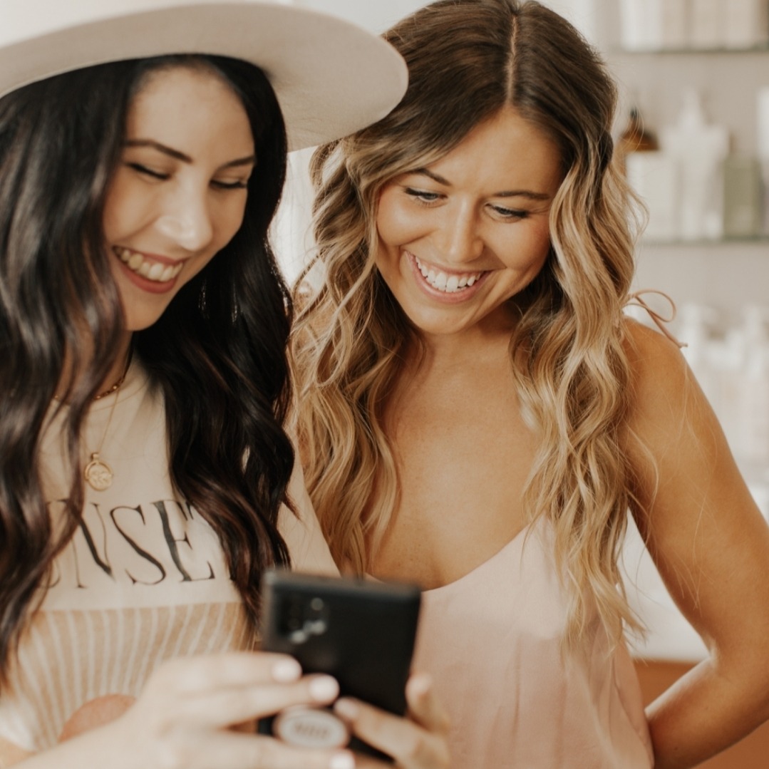 new guests start here 🩷 thumbnail